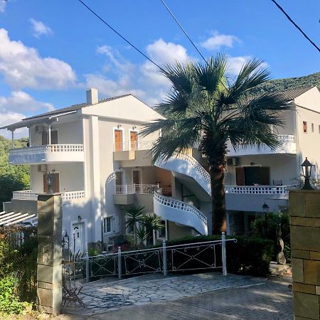 Golden Sun Aparthotel Parga Luaran gambar
