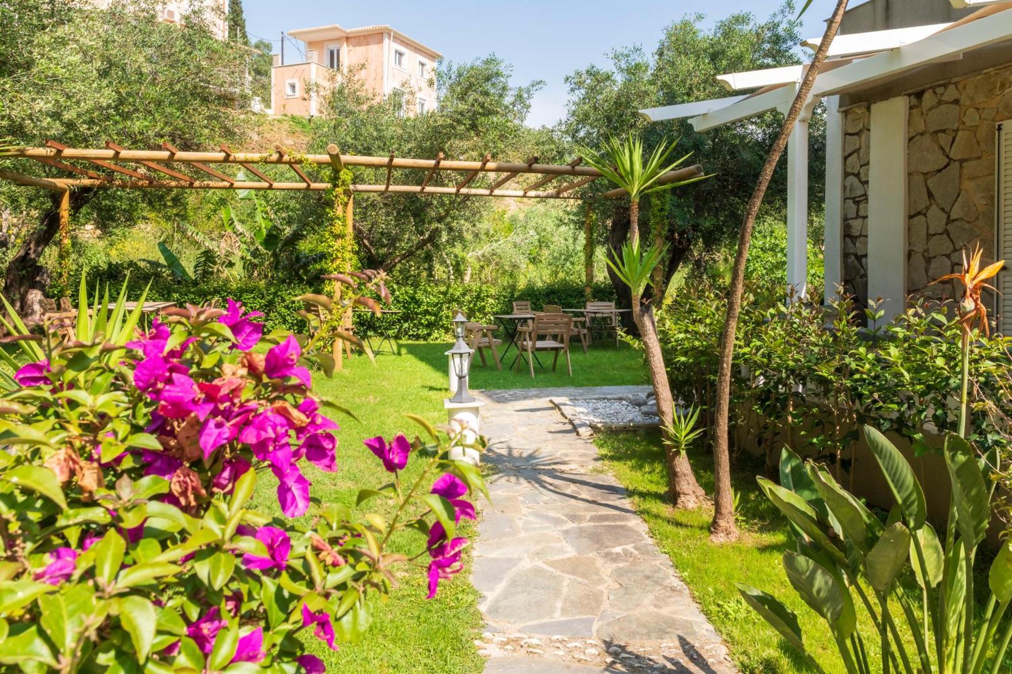 Golden Sun Aparthotel Parga Luaran gambar