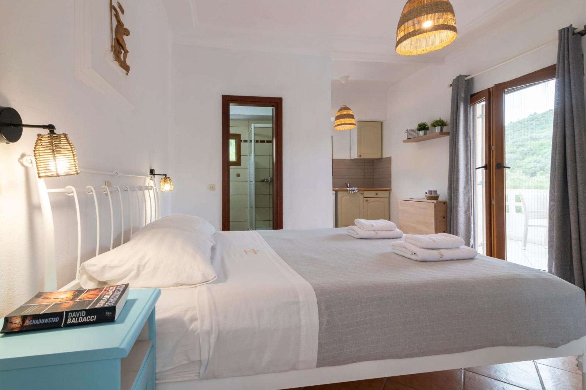 Golden Sun Aparthotel Parga Luaran gambar