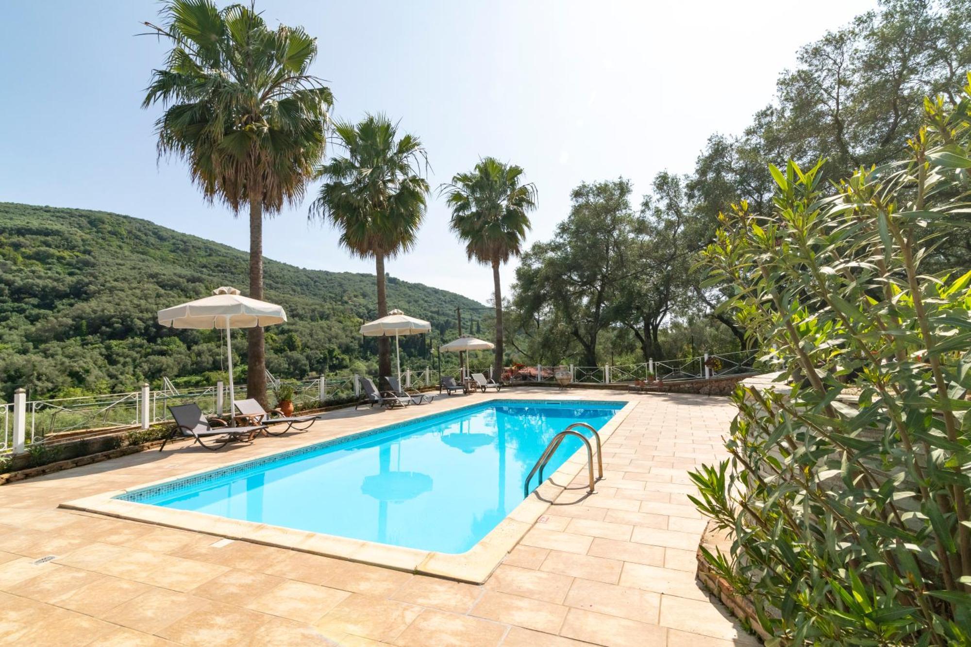 Golden Sun Aparthotel Parga Luaran gambar