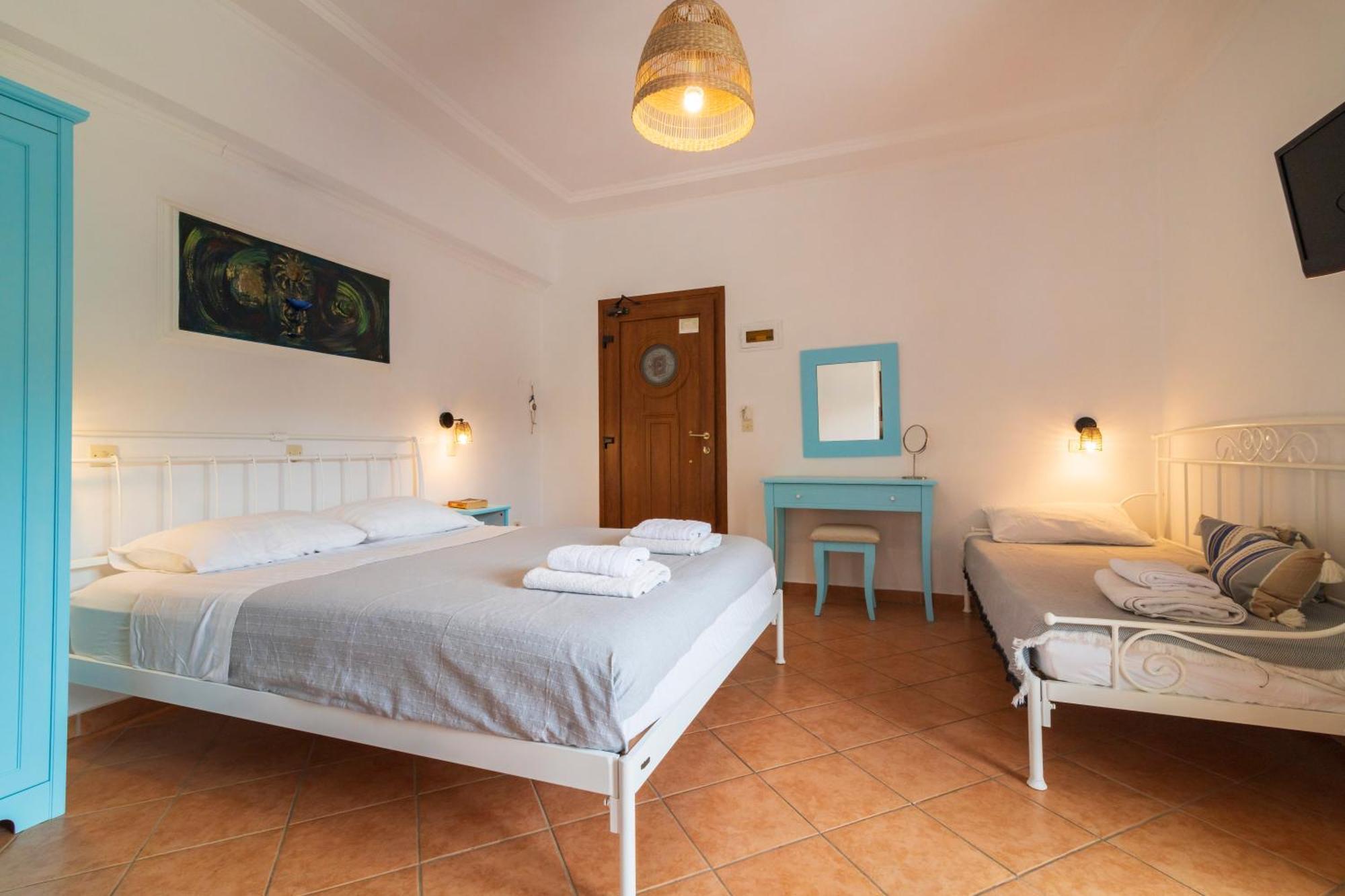 Golden Sun Aparthotel Parga Luaran gambar